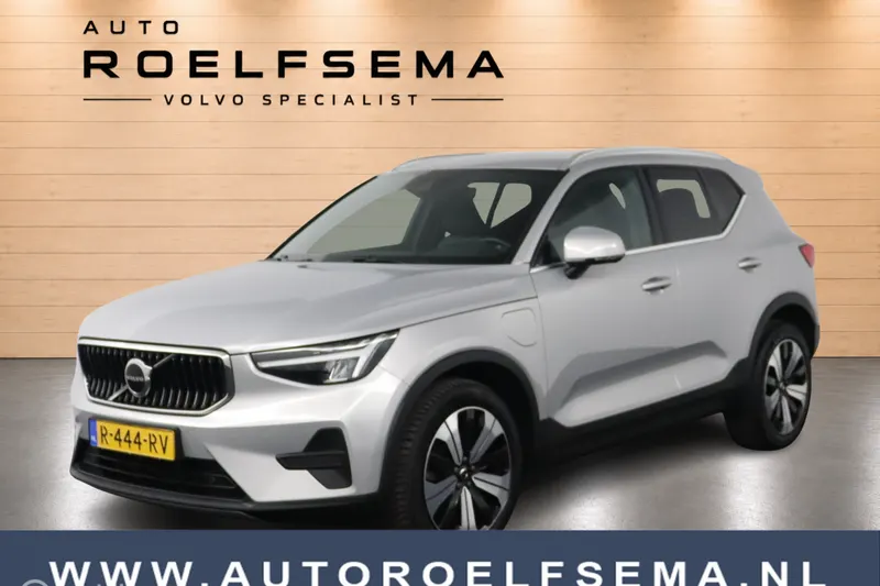 Volvo XC40 (2022)