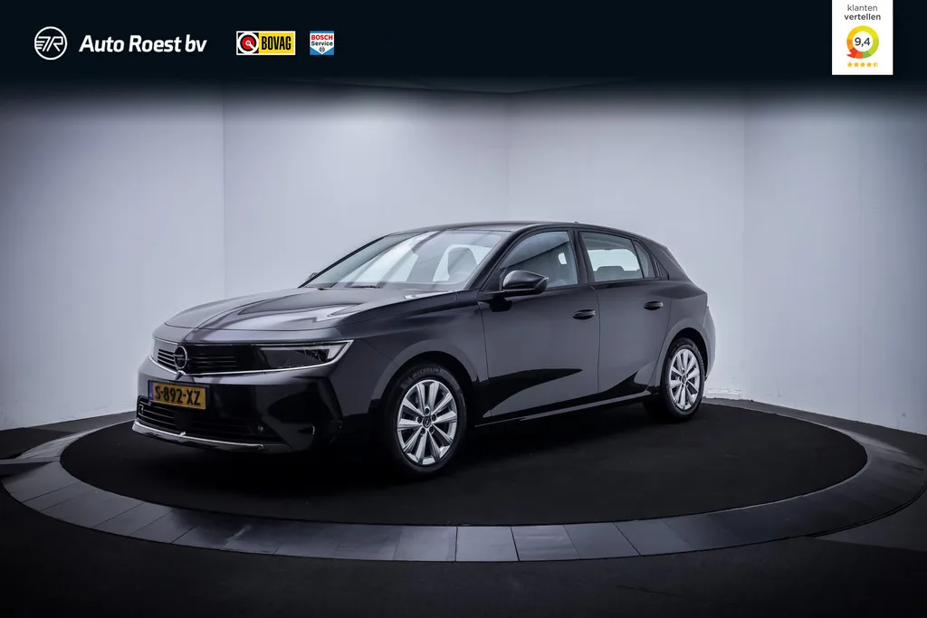 Opel Astra (2023) — foto 1