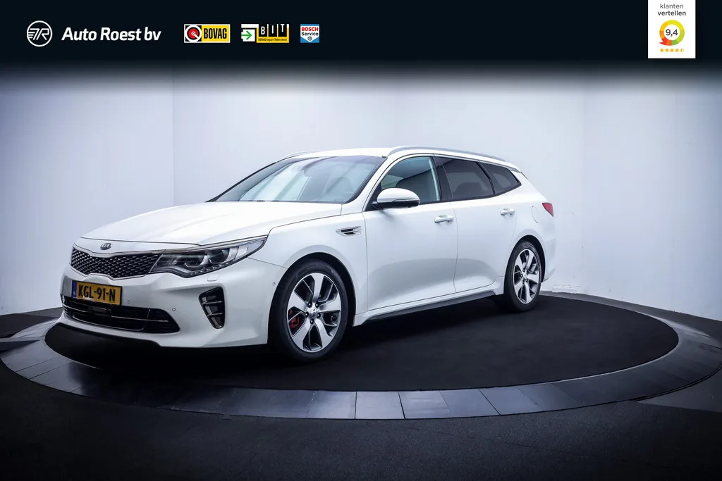 Kia Optima Sportswagon (2017) — foto 1