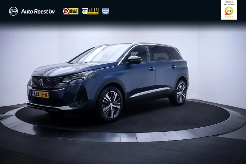 Peugeot 5008 (2022)