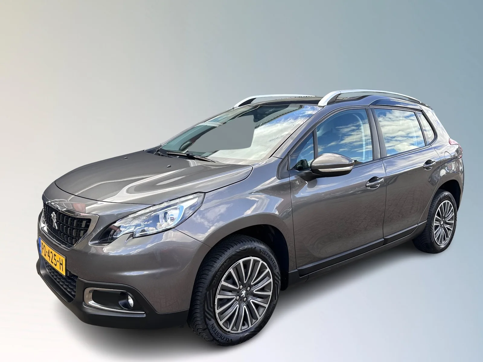 Peugeot 2008 (2017) — foto 1