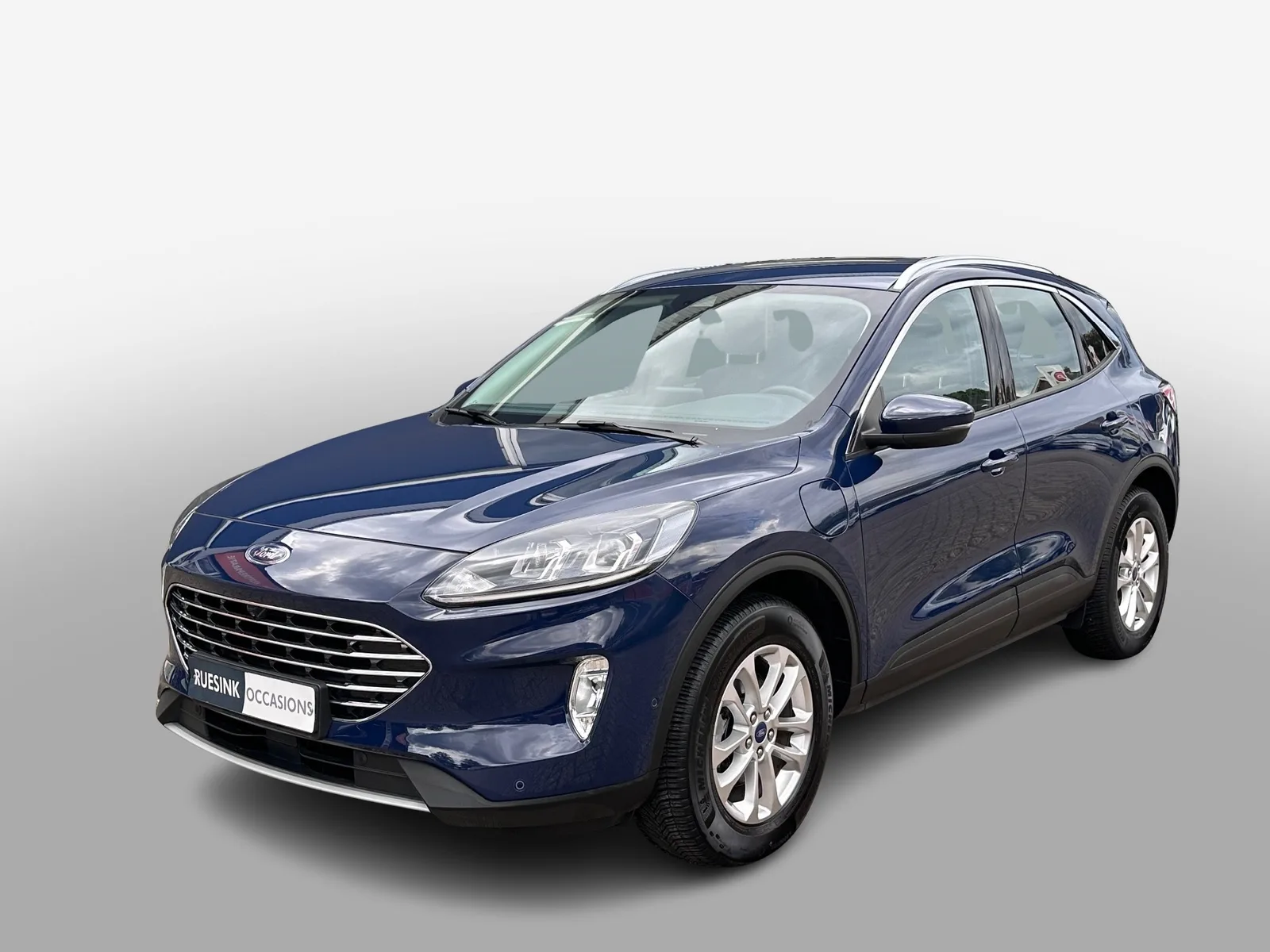 Ford Kuga (2022) — foto 1