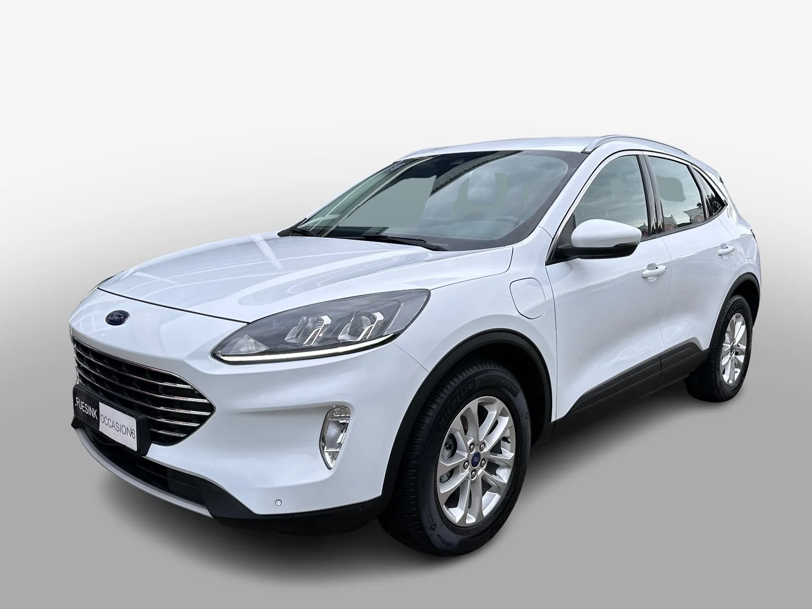 Ford Kuga (2022) — foto 1