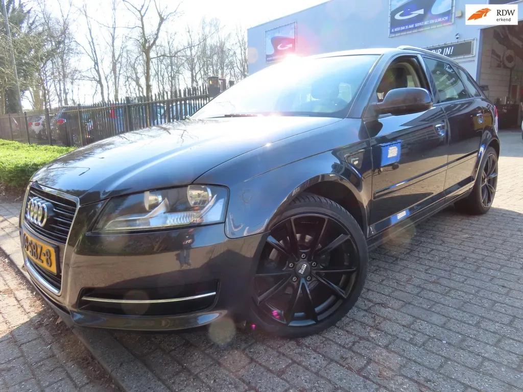 Audi A3 (2011) — foto 1