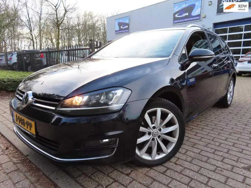 Volkswagen Golf (2015) — foto 1