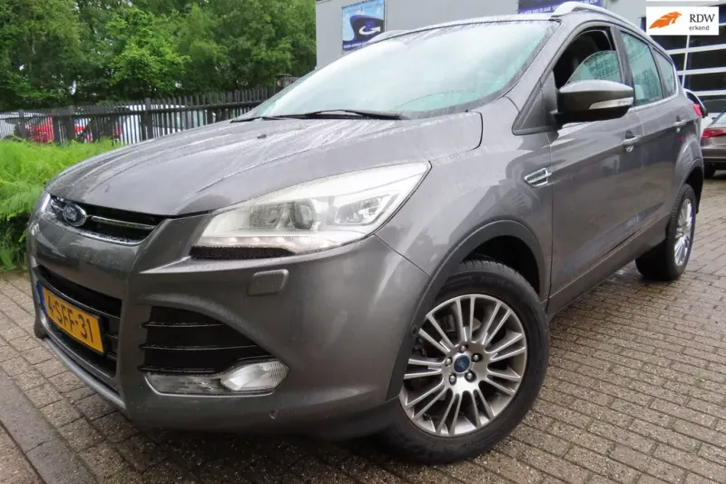 Ford Kuga (2013)