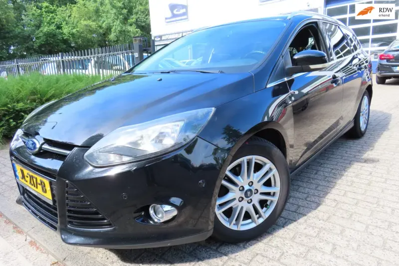 Ford Focus (2012)