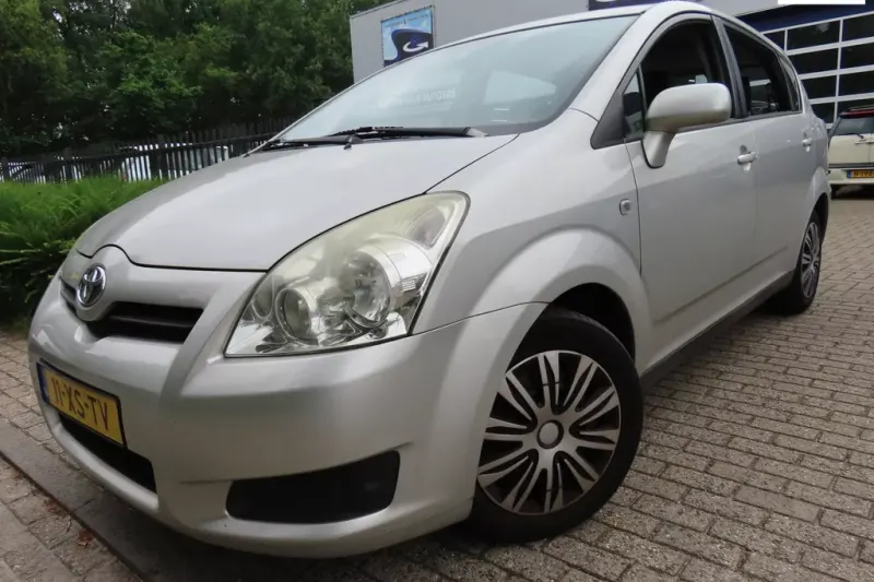 Toyota Verso (2007)