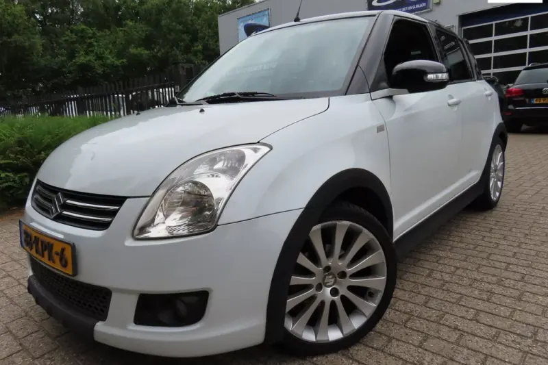 Suzuki Swift (2010)