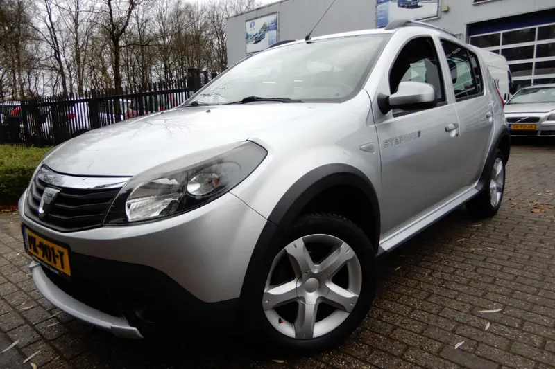 Dacia Sandero (2010)