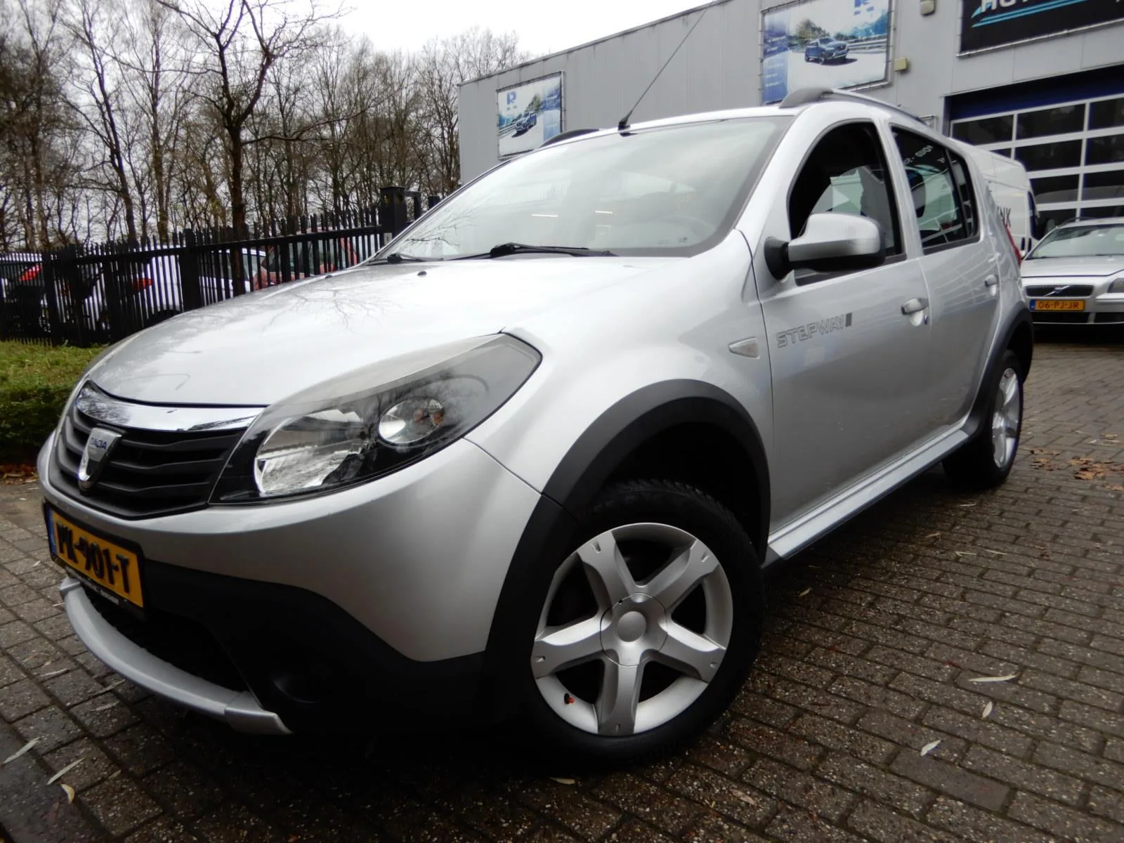 Dacia Sandero (2010) — foto 1