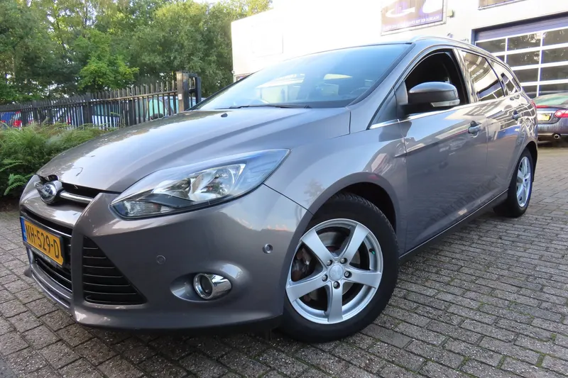 Ford Focus (2011)
