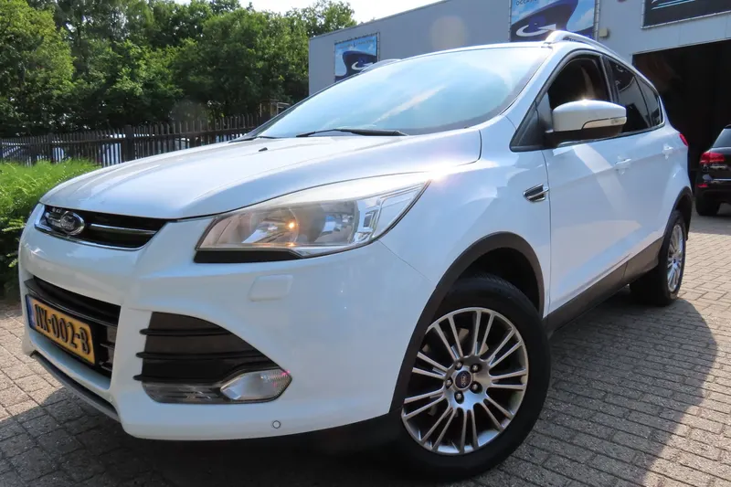 Ford Kuga (2014)