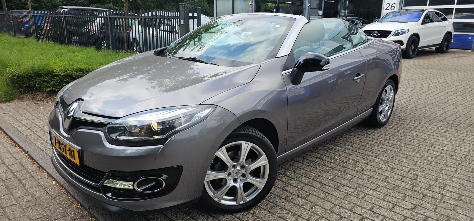 Renault Mégane (2014) — foto 1