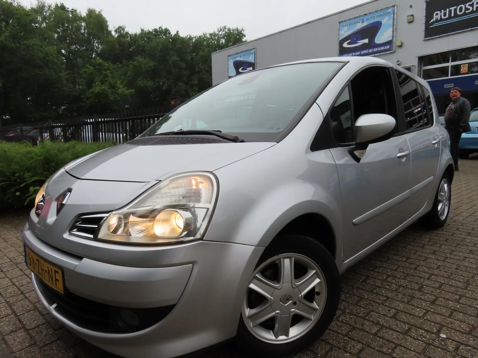 Renault Modus (2008) — foto 1