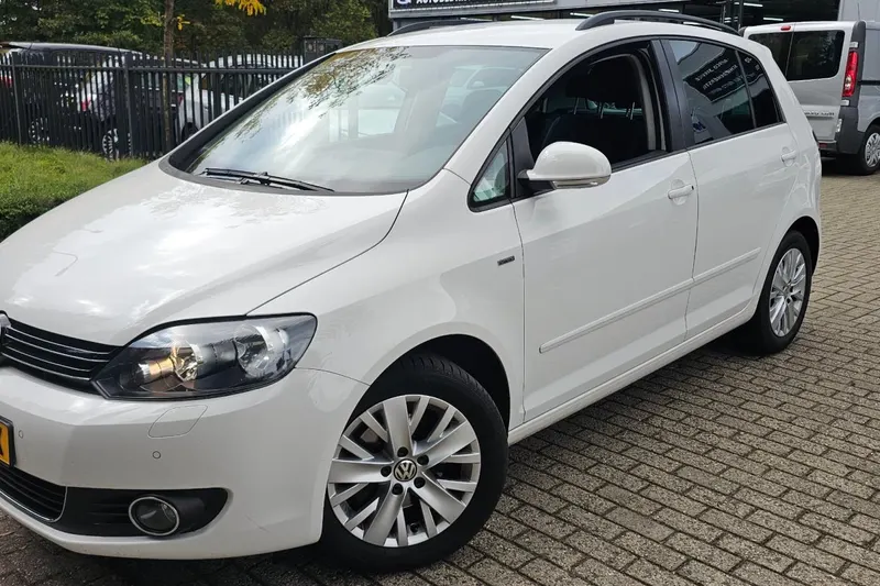 Volkswagen Golf (2013)