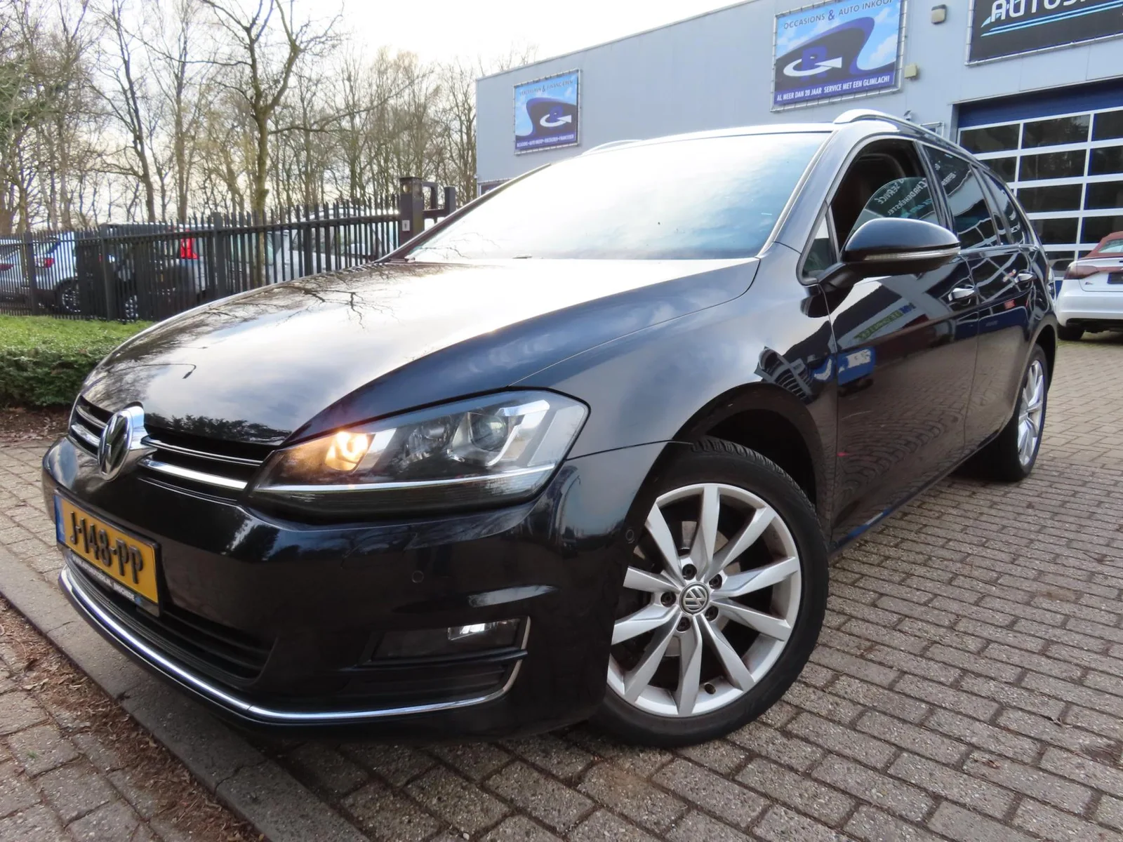 Volkswagen Golf (2015) — foto 1