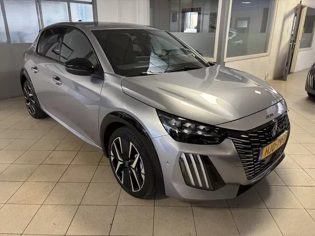 Peugeot 208 (2025) — foto 1