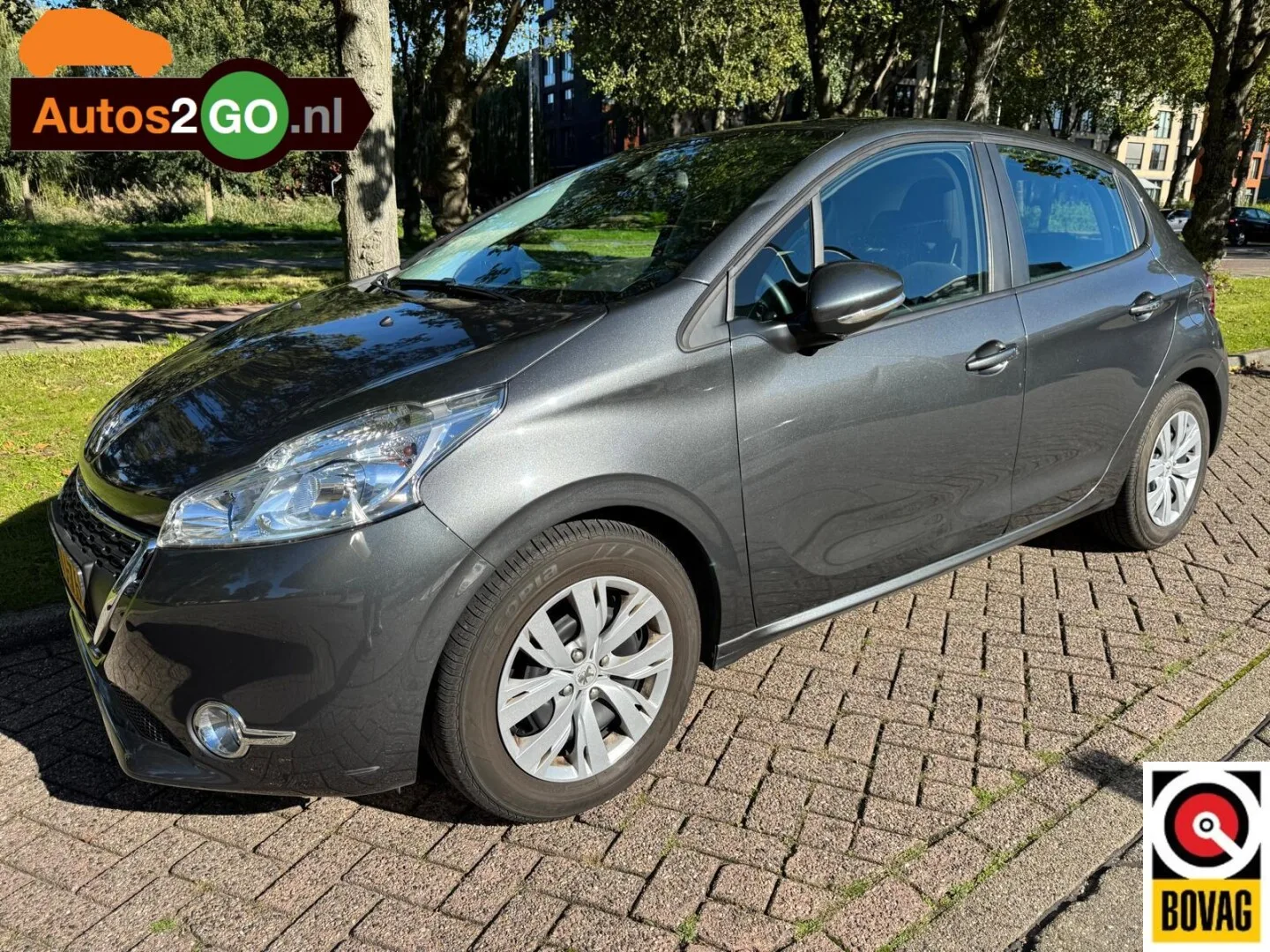 Peugeot 208 (2014) — foto 1