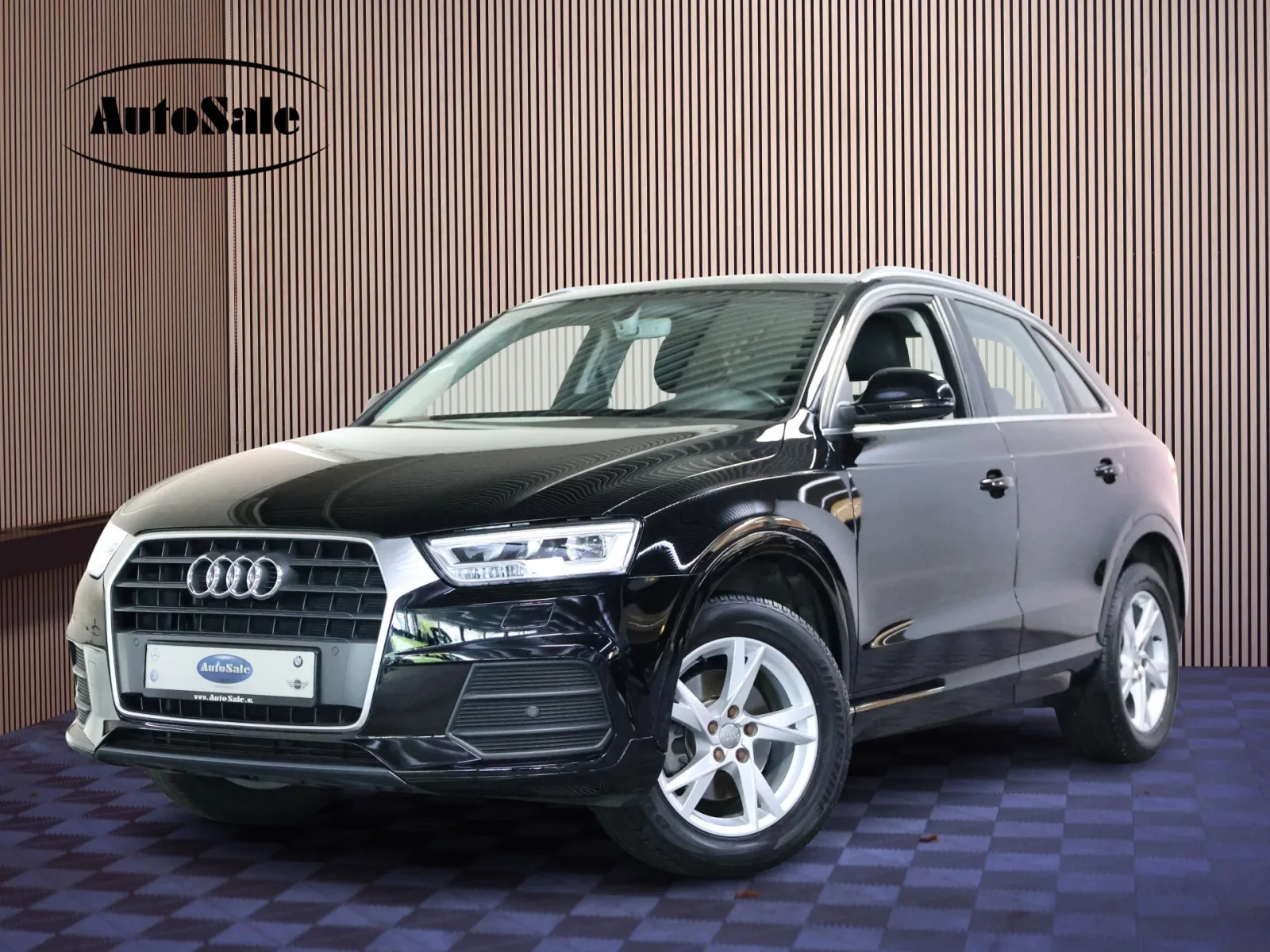 Audi Q3 (2015) — foto 1