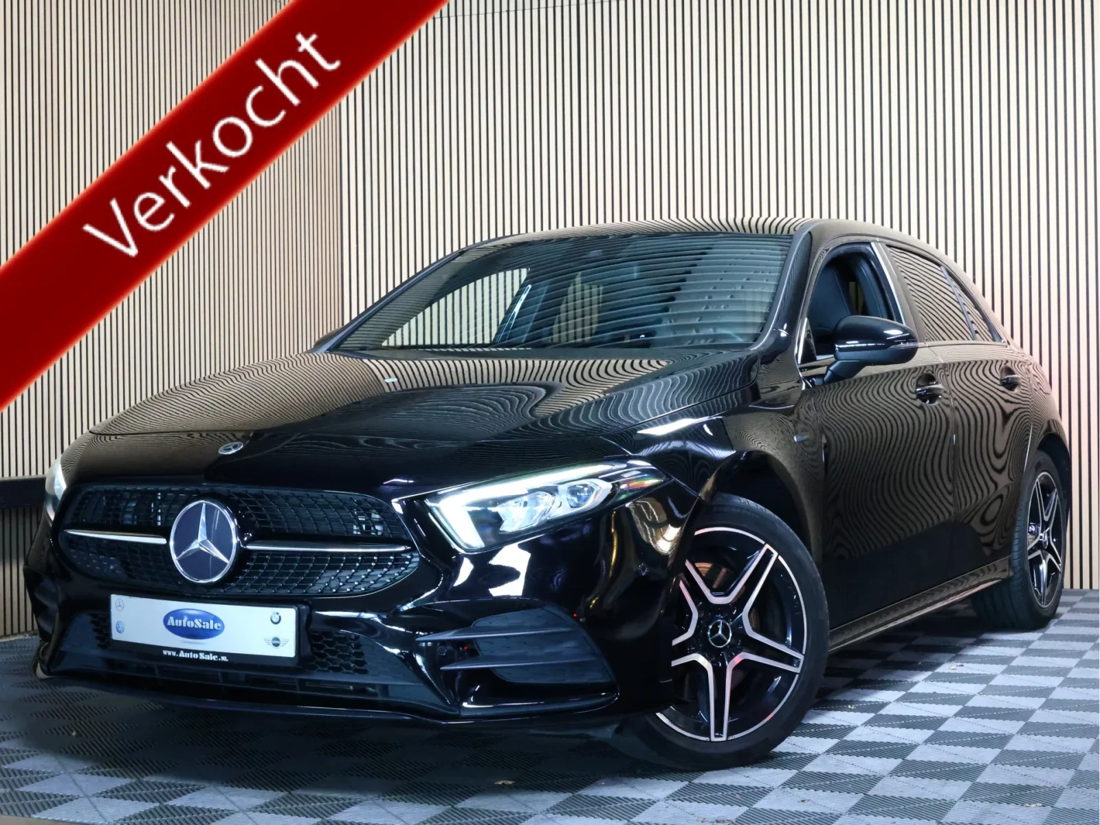 Mercedes-Benz A-Klasse (2020) — foto 1
