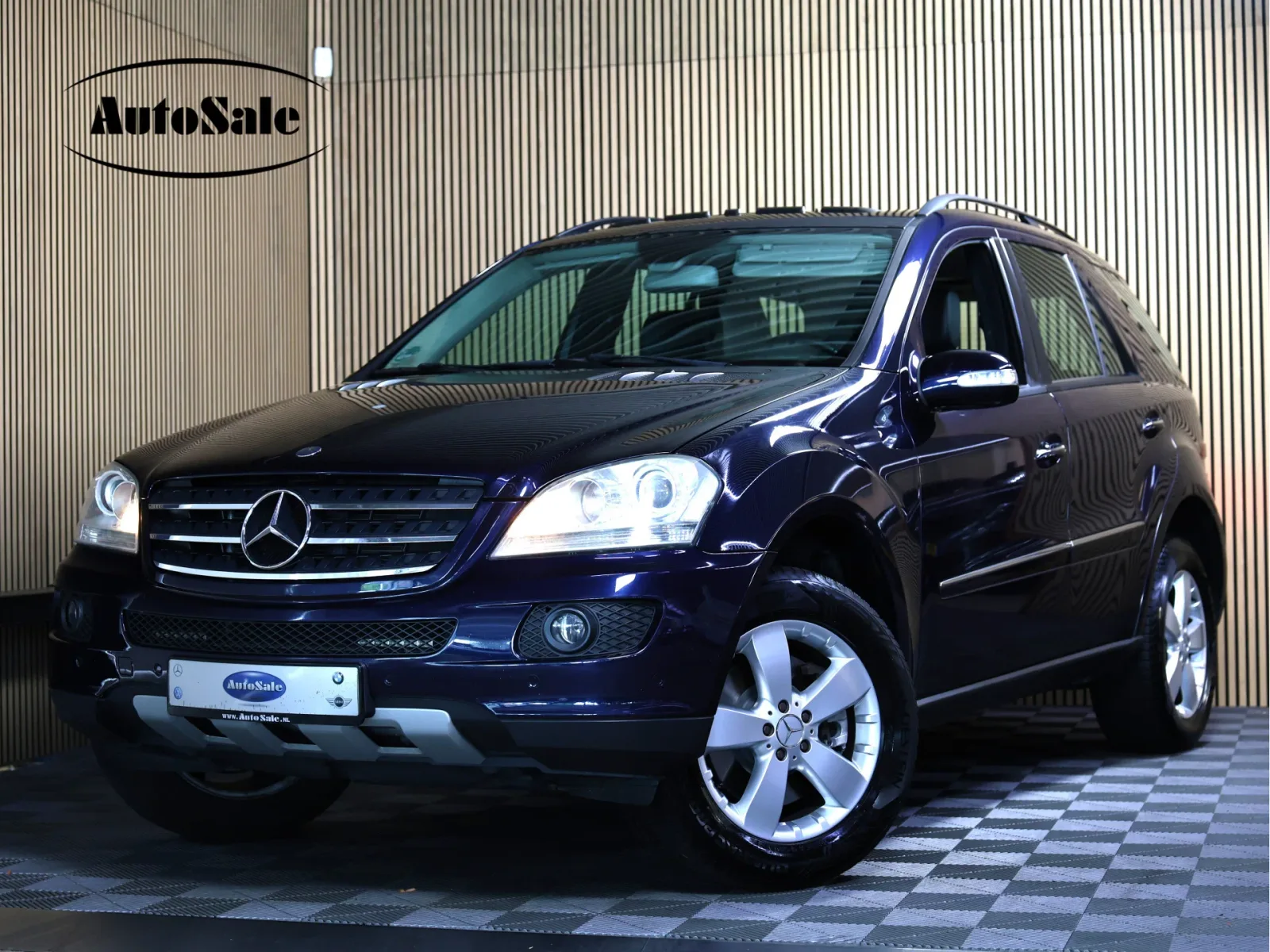 Mercedes-Benz ML-Klasse (2006) — foto 1
