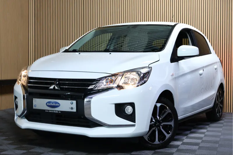 Mitsubishi Space Star (2022)