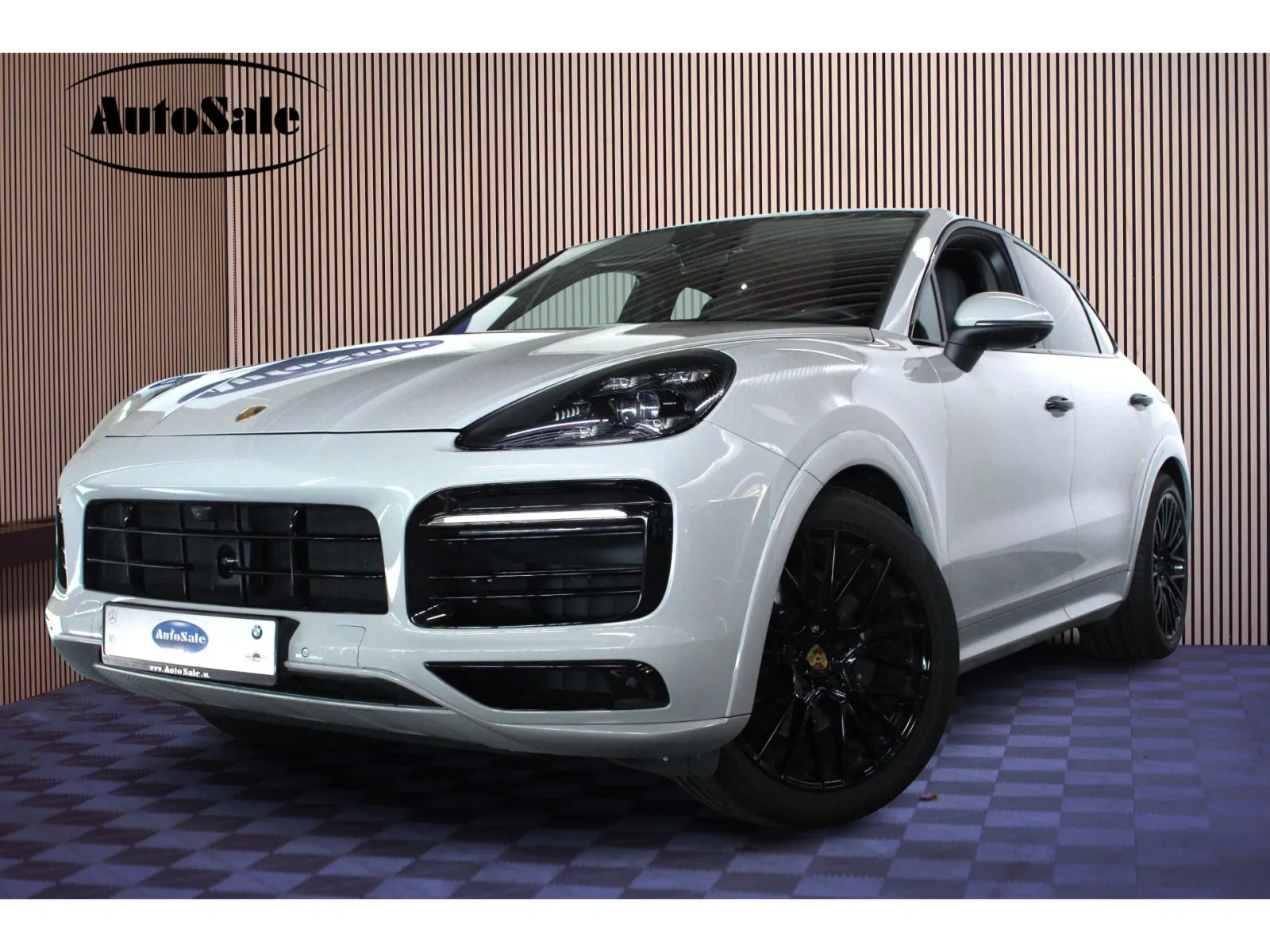 Porsche Cayenne (2021) — foto 1