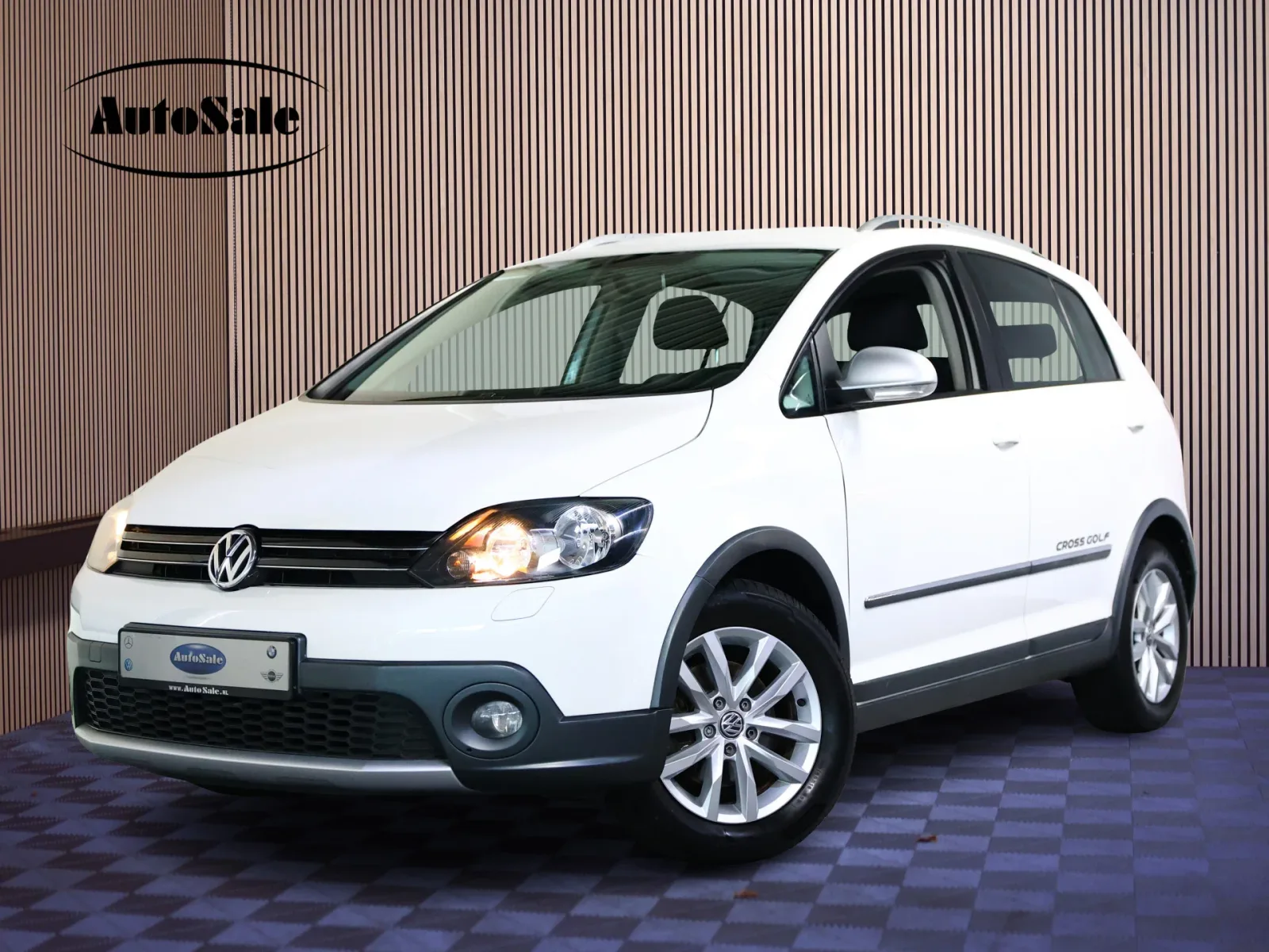 Volkswagen Golf (2012) — foto 1