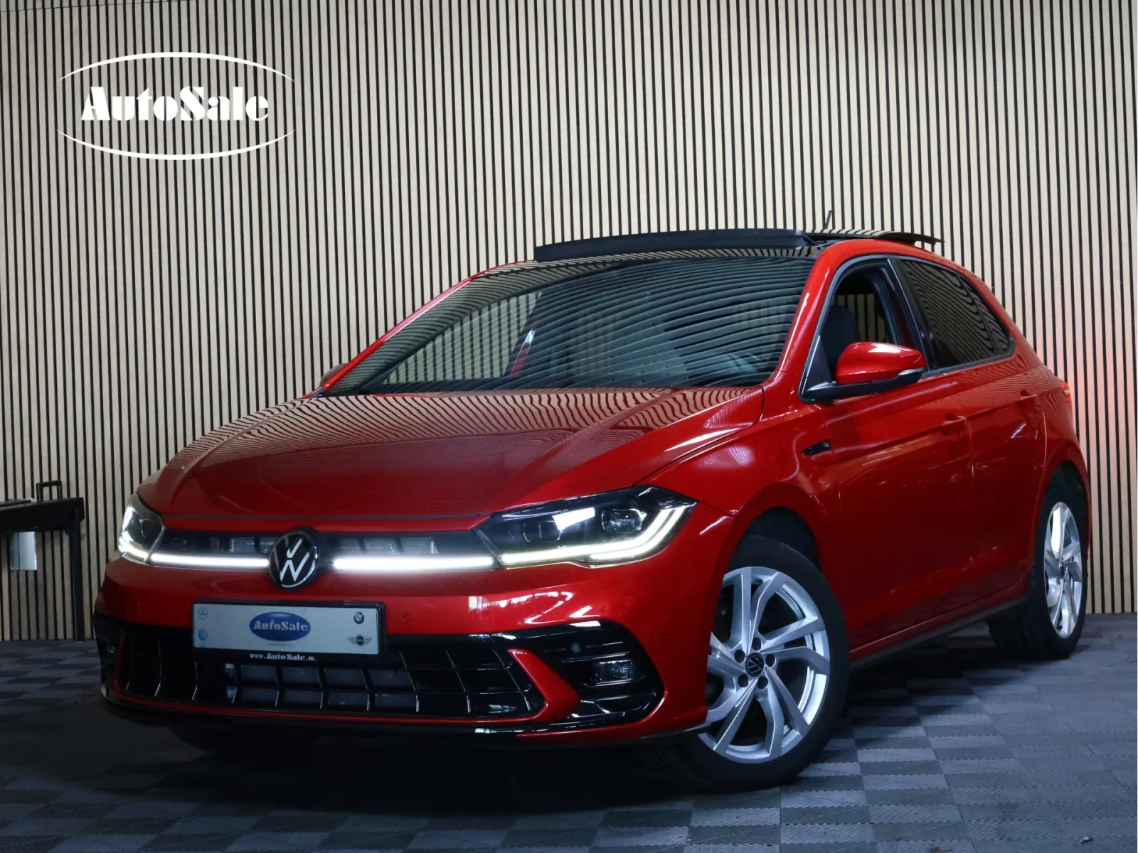 Volkswagen Polo (2022) — foto 1