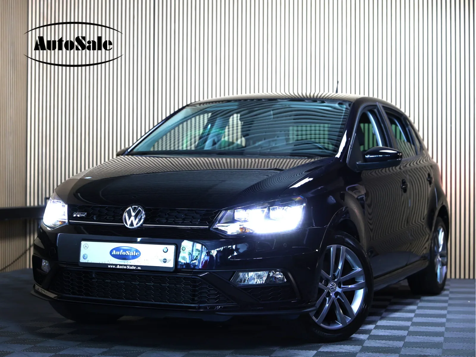 Volkswagen Polo (2017) — foto 1