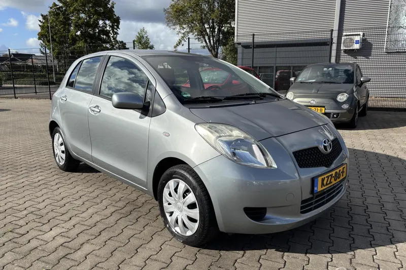 Toyota Yaris (2008)