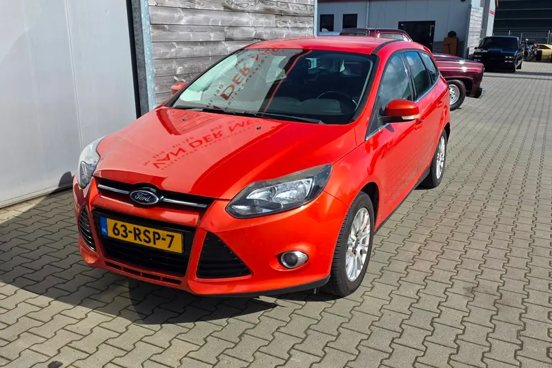 Ford Focus (2011)