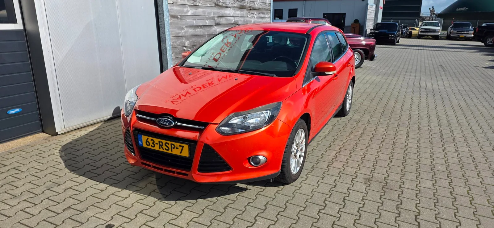 Ford Focus (2011) — foto 1