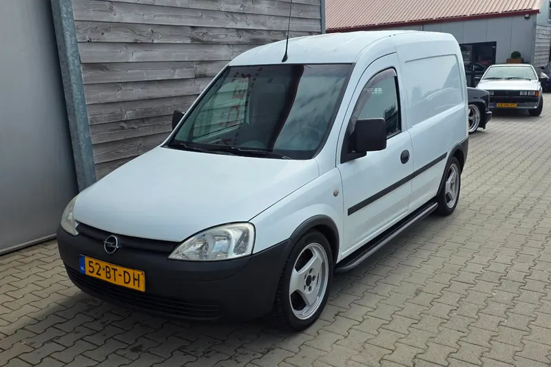 Opel Combo (2005)