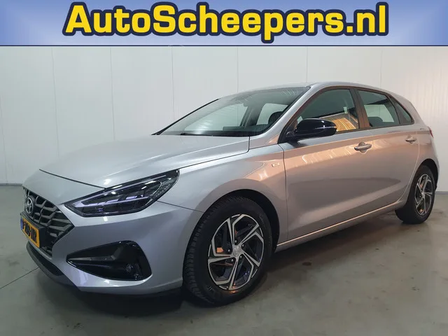 Hyundai i30 (2022) — foto 1