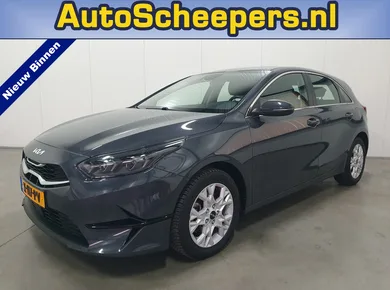 Kia Ceed (2024) — foto 1