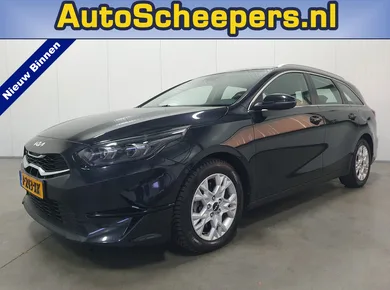 Kia Ceed (2022) — foto 1