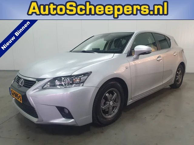 Lexus CT (2015) — foto 1