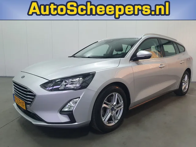 Ford Focus (2021) — foto 1