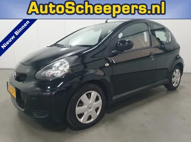 Toyota Aygo (2010) — foto 1