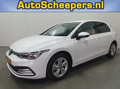 Volkswagen Golf (2021) — foto 1