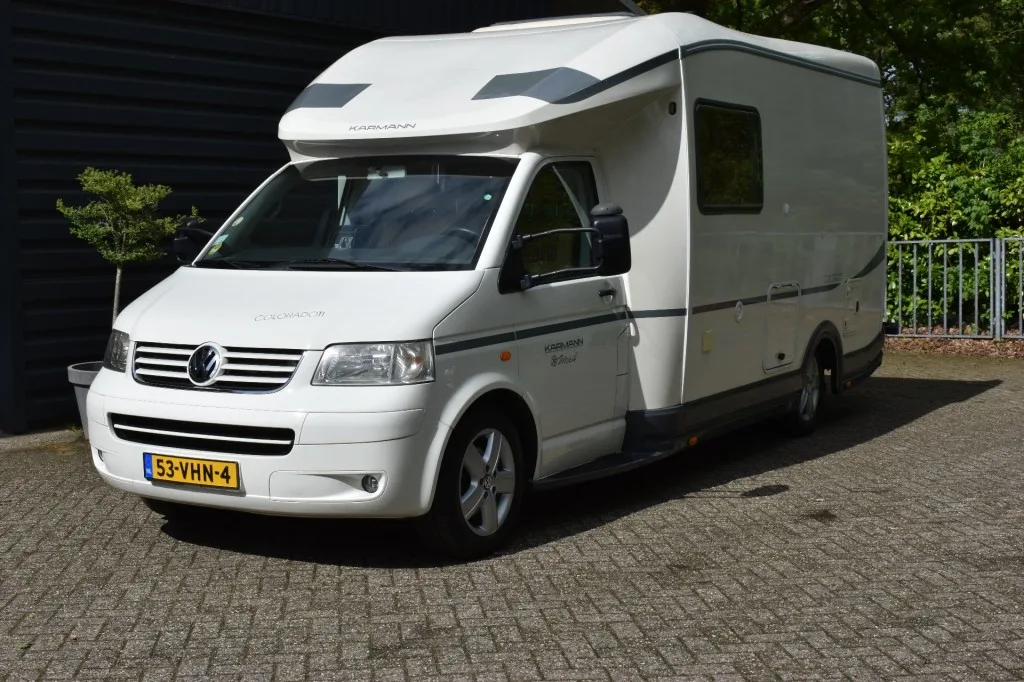 Volkswagen Transporter (2005) — foto 1