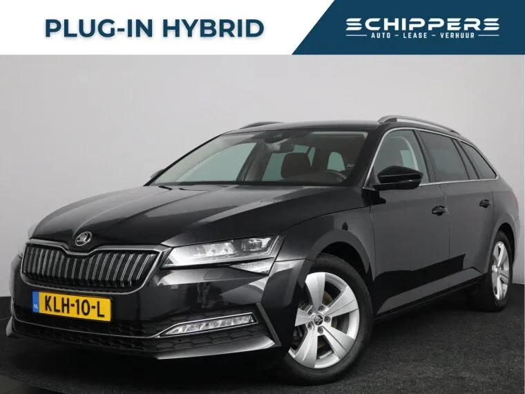Škoda Superb (2023) — foto 1