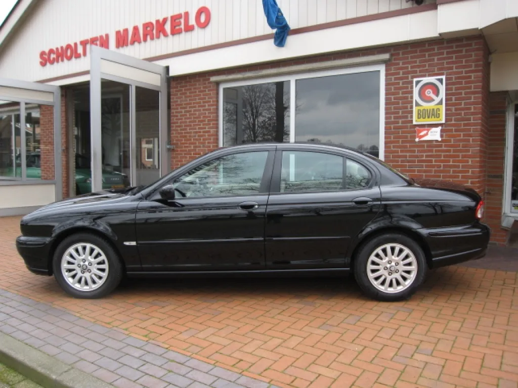 Jaguar X-Type (2005) — foto 1