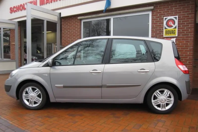 Renault Scénic (2004)