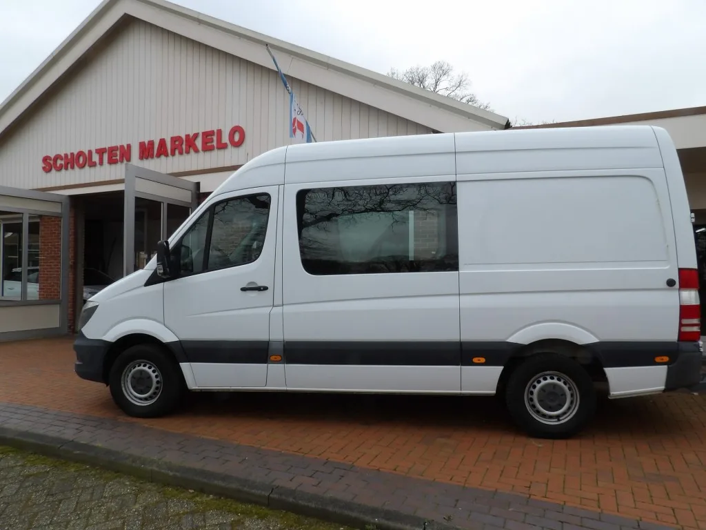 Mercedes-Benz Sprinter (2016) — foto 1