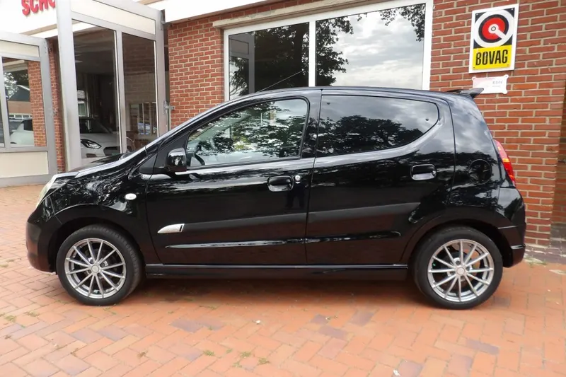 Suzuki Alto (2010)