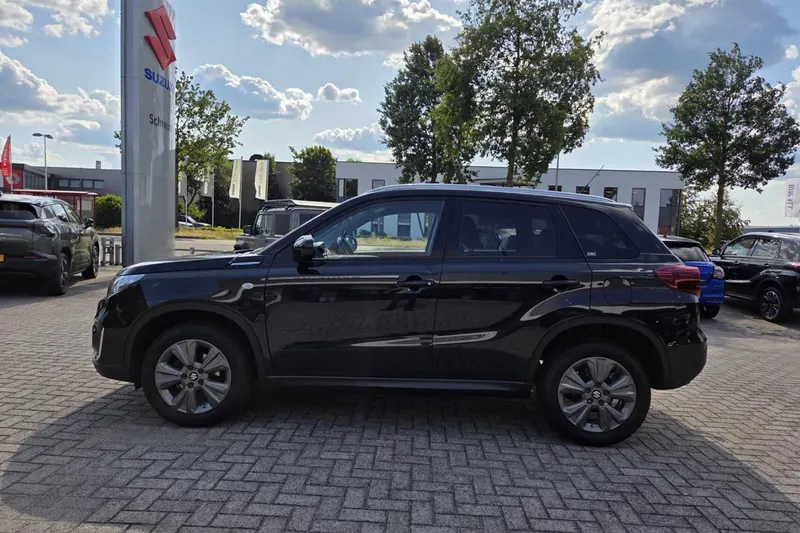 Suzuki Vitara (2021)