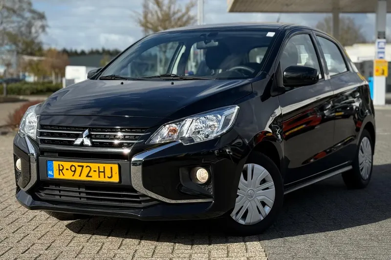 Mitsubishi Space Star (2022)